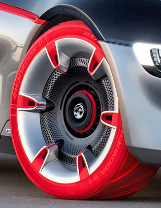 Концептуальный Opel GT «обулся» в красные шины Hankook